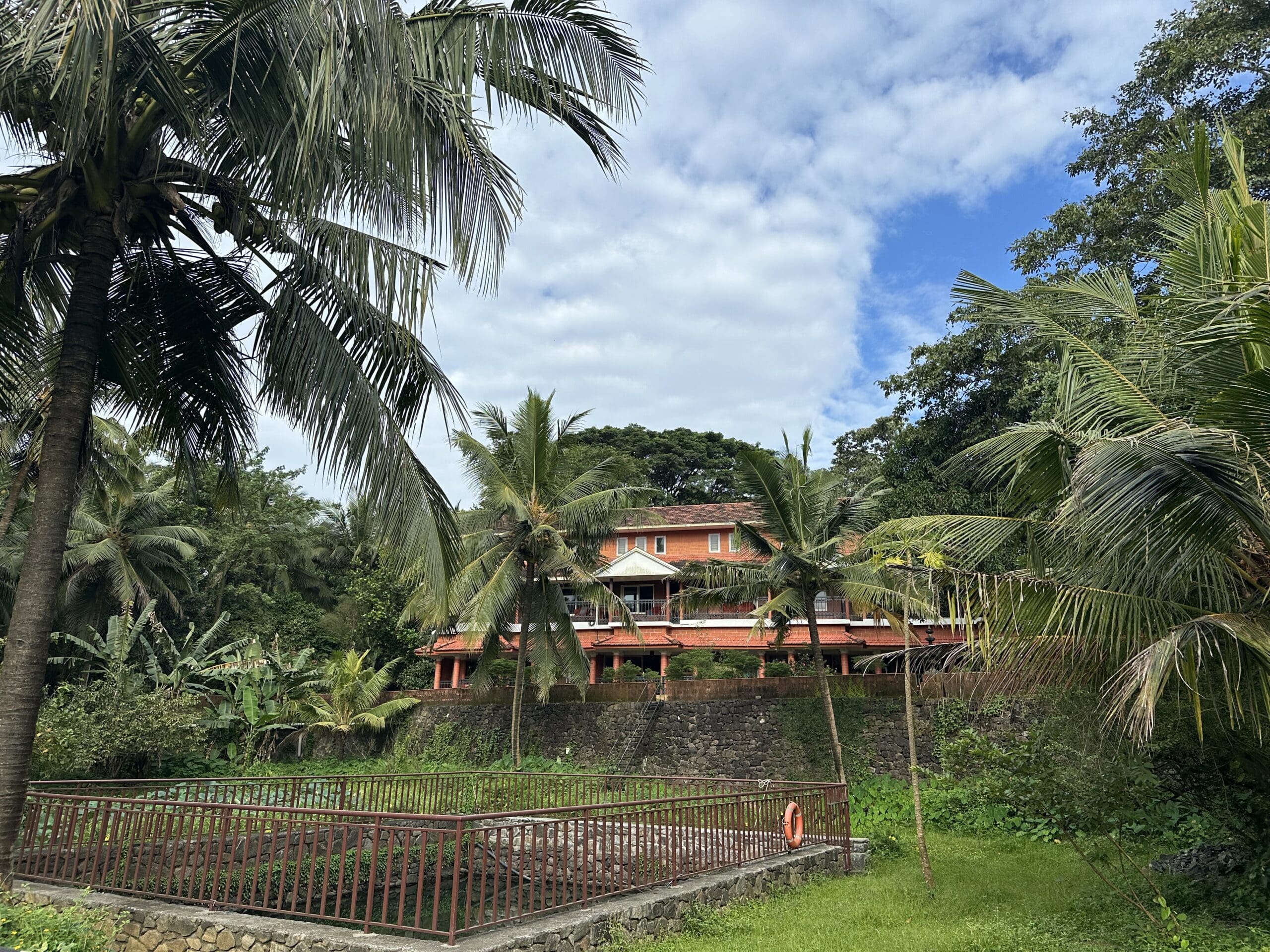 Ayurveda Ashram in Kerala